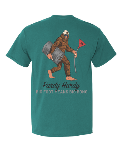 Introducing our Larger-Than-Life "Bigfoot Big Bong" Tee – a legendary blend of mythical charm and pardy vibes that's sure to turn heads and spark conversations wherever you go! Unleash the party beast within with this uniquely designed shirt that puts the "wild" in wilderness